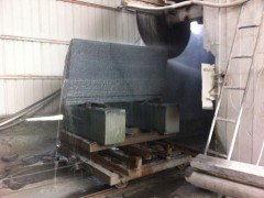 長(zhǎng)泰芝麻黑石材廠 專業(yè)石材加工，鑄就建筑之美